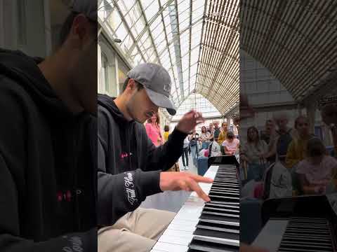 Je joue ma sp&eacute;ciale et toute la Gare de Lyon m&rsquo;applaudit ￼