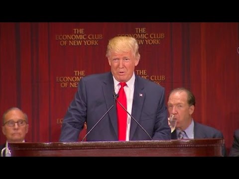 How Donald Trump reacted when his teleprompter broke