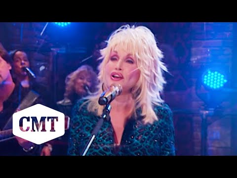 Dolly Parton Performs &quot;I Will Always Love You&quot; 😍 CMT