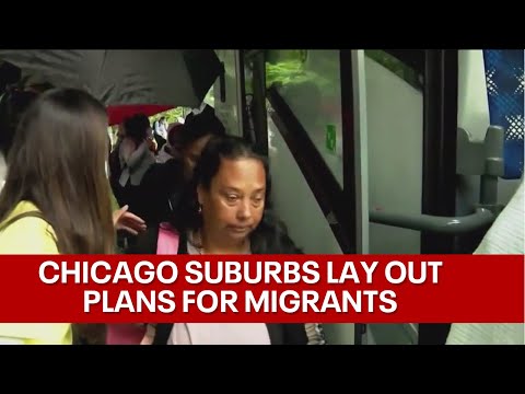 Chicago suburbs grapple with influx of migrants brought by bus