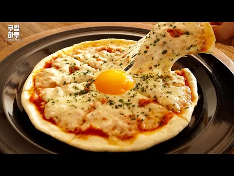 5 Minutes!? Super Easy Microwave Pizza! Egg Pizza! Home-made Pizza Dough. NO Oven!