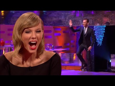 Tom Hiddleston Surprises Taylor Swift on The Toonight Show!