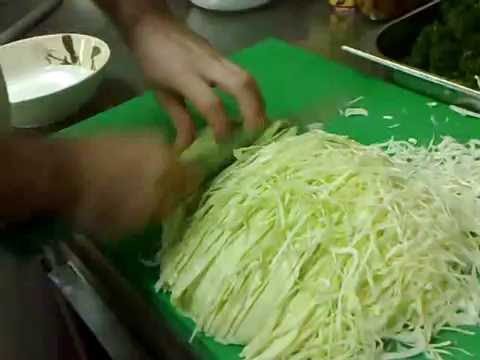 slicing cabbage