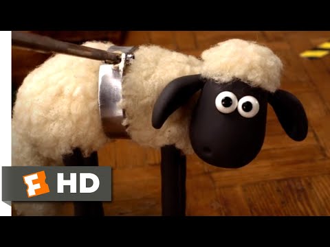 Shaun the Sheep Movie - Lunch Problems | Fandango Family