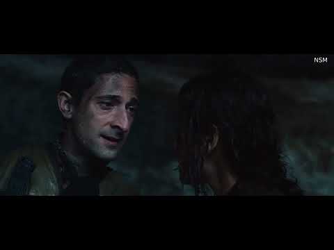 Predators (2010) : Why don't you tell them the truth ? She knows what it is !