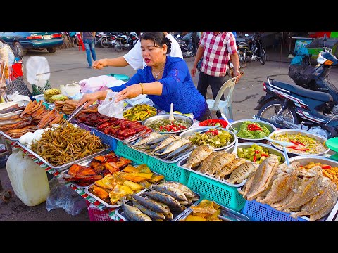 Most Famous Place for Grilled Fish, Chicken Thighs &amp; Khmer Pickle in Phsar Lue |SiemReap Street Food