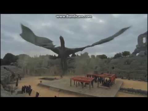 GOT SEASON 7 BEST SCENE: Daenerys enters King's Landing, meets with Cersei - Game of Thrones (7x07)