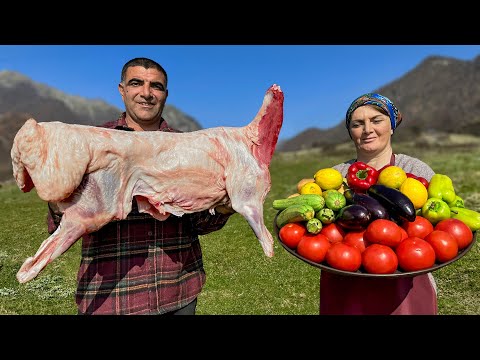 Cooking A Whole Sheep In The Oven For Unexpected Guests From The Sky!