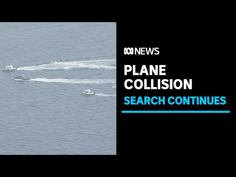 Plane crash recovery search continues for Melbourne camera operator and pilot | ABC News