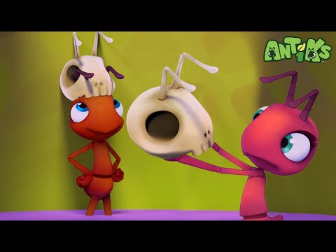 The Big Pitcher | 🐛 Antiks 🐜 | Funny Cartoons for Kids | Moonbug