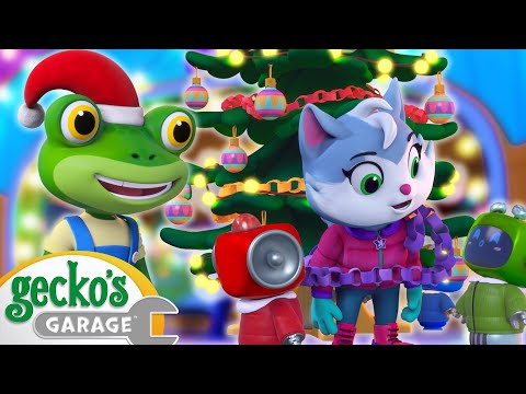 Christmas Tree Trouble | Gecko's Garage | Trucks For Children | Cartoons For Kids