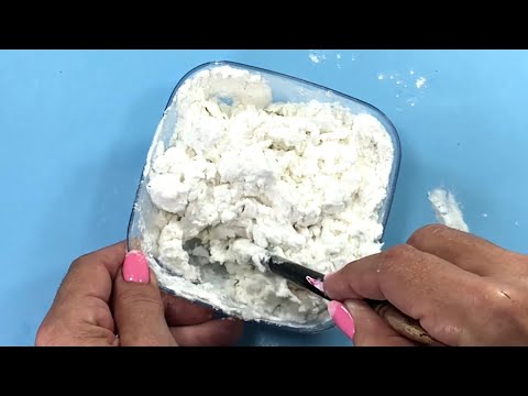 Do you have flour, soap and glue? You have to see this