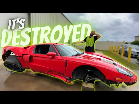 I Found A DESTROYED Ford GT At Copart Salvage Auction!