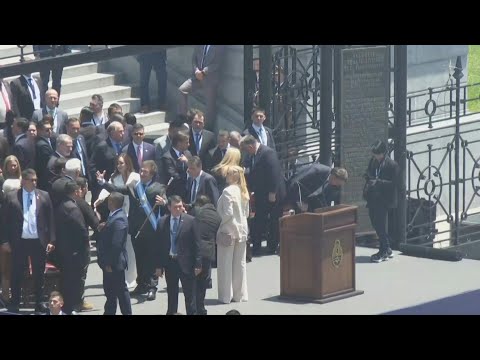 Argentine: &agrave; son investiture, le pr&eacute;sident Milei salue le pr&eacute;sident ukrainien Zelensky | AFP Images