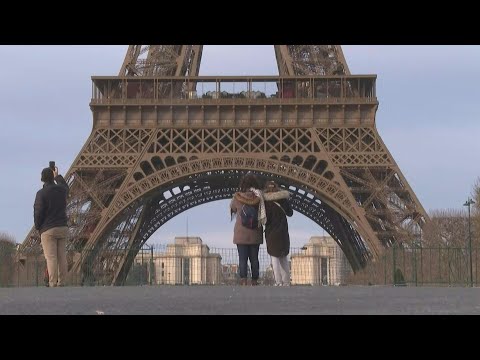 Gr&egrave;ve: la tour Eiffel ferm&eacute;e au public ce mercredi | AFP