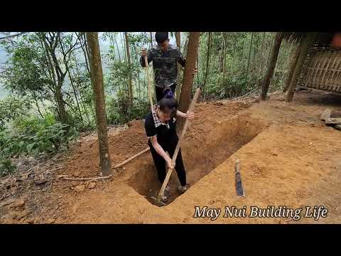 农村女孩子实在的狠，刚生小孩没两天就下地干活，帮小伙建造猪圈