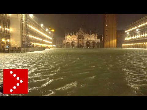 Acqua alta Venezia 12 novembre 2019: picco storico, le immagini in HDR