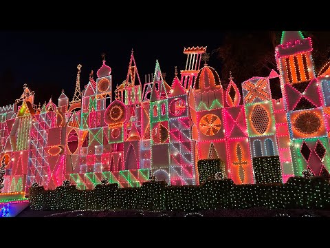 It&rsquo;s a small world ride - Holiday special Dec 2023 - Disneyland