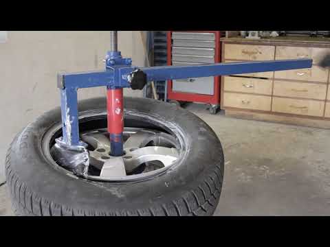 Manual Tire Changer, Reifenmontierger&auml;t, Desmontadora de neum&aacute;ticos manual, मैनुअल टायर परिवर्तक