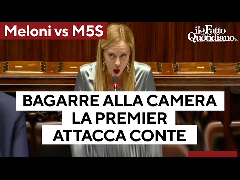 Meloni contro Conte e il M5S, bagarre alla Camera. L'intervento infuocato della Premier