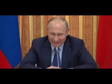 Russischer Humor: Wladimir Putin lacht sich schlapp