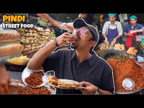 LETHAL STREET FOOD IN PAKISTAN - Fry Channy, Murgh Pulao &amp; Burger in Rawalpindi