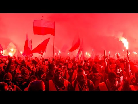 Polnischer Unabh&auml;ngigkeitstag: Rechtsradikale veranstalten Marsch durch Warschau