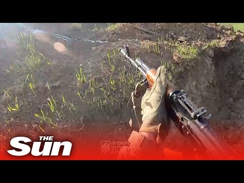 Body cam captures brave Ukrainian soldiers storming trenches in Bakhmut