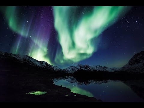 Aurora Borealis in 4K UHD: &quot;Northern Lights Relaxation&quot; Alaska Real-Time Video 2 HOURS