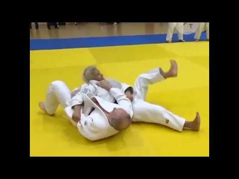 Putin Spars With Russian Judo Team