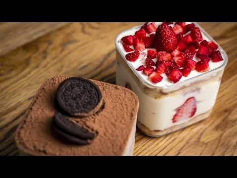 Strawberry and OREO Lunch Box Cakes | Hazel's Cakery