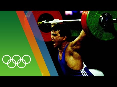 Naim S&amp;uuml;leymanoğlu wins third Weightlifting gold | Epic Olympic Moments