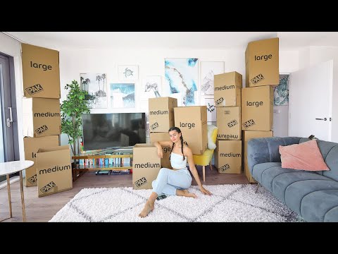 MOVING VLOG! Packing Up My Flat.. ON MY OWN!