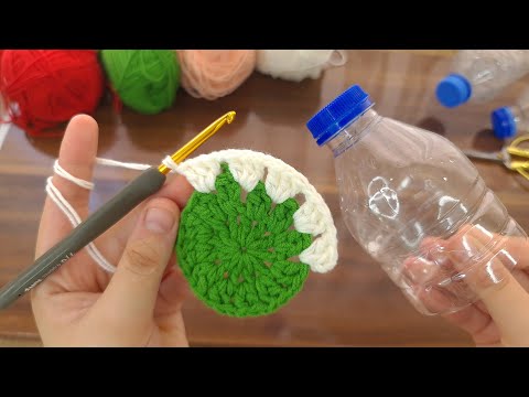 SUPER SIMPLE and USEFUL IDEA!😍Look what I did with the plastic bottles I found in the TRASH.🍓CROCHET