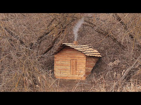 Building Bushcraft Survival Underground Tunnel Shelter, Warm Stone Bed, Clay Fireplace, Catch &amp; Cook