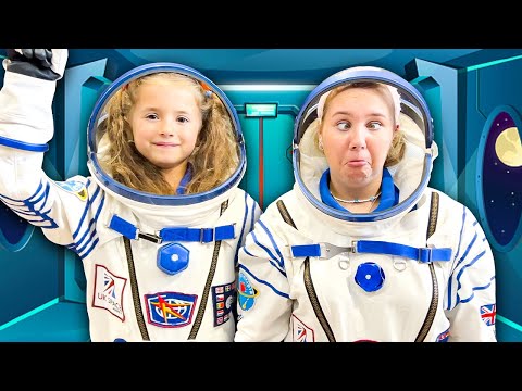 Ruby and Bonnie fly in a Rocket as Astronauts and learn about Space