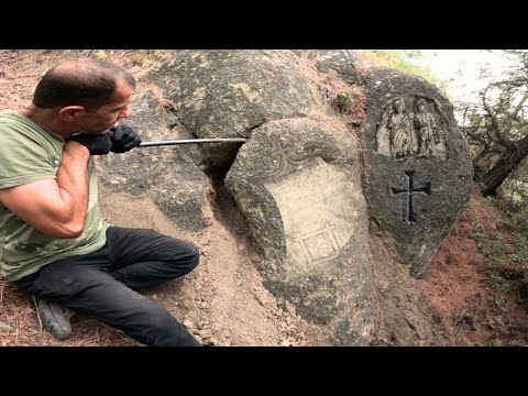 Incredible Discovery: We Uncovered the Hidden Treasure in the Armenian Tomb!!!