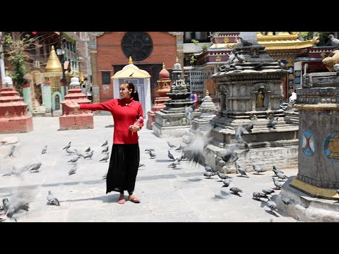 MADNESS Walking Through the Streets of Kathmandu 