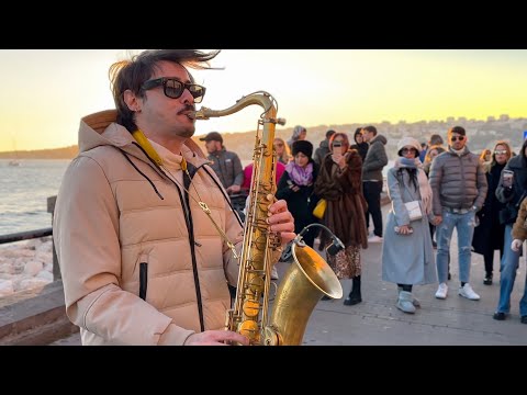 Bee Gees - STAYIN' ALIVE 🕺🕺 | Saxophone Cover Daniele Vitale