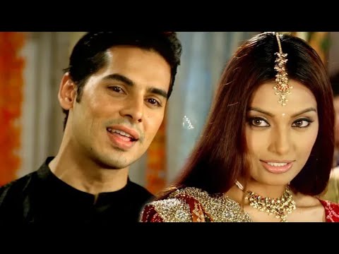 Main_Agar_Saamne___Dino_Morea___Bipasha_Basu___Abhijeet___Alka_Yagnik___Bollywood_Wedding_Song(256k)