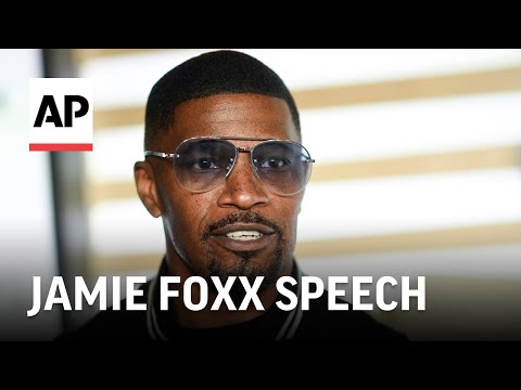 Jamie Foxx gets emotional in first public event in months: &quot;I've been through some things&quot;