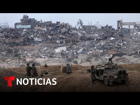 Al menos 70 personas mueren en un bombardeo israel&iacute; a un campo de refugiados | Noticias Telemundo