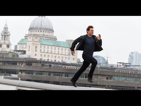 MISSION IMPOSSIBLE: FALLOUT - Rooftop Chase Scene(HD) - Tom Cruise &amp; Henry Cavill