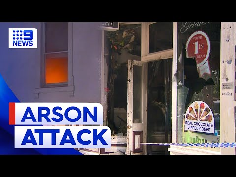 Ice cream shop torched in Melbourne | 9 News Australia