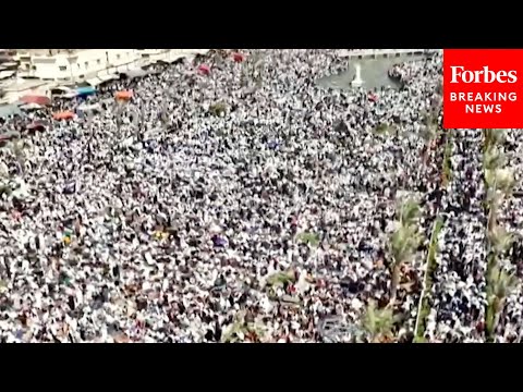 Massive Pro-Palestinian Rally Takes Place In Tahir Square In Baghdad, Iraq