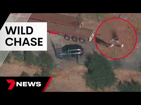 Wild police chase in Perth caught on camera | 7 News Australia