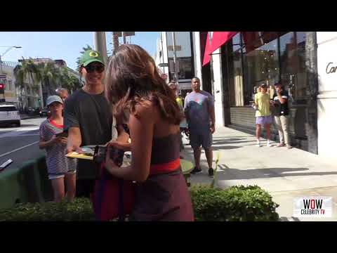 priyanka chopra shopping in beverly hills mp4 HD