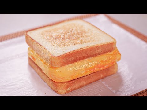 Delicious Giant Omelette Toast Recipe: Easy and Simple