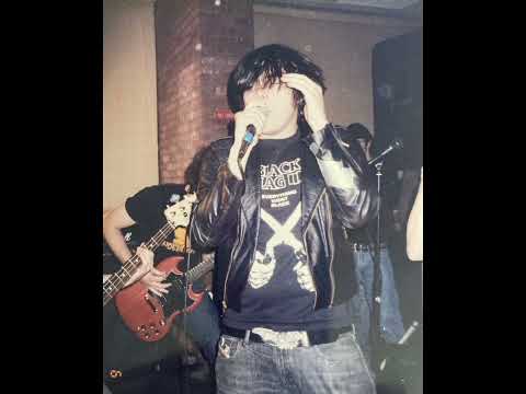 My Chemical Romance - Early Sunsets Over Monroeville(Demo)