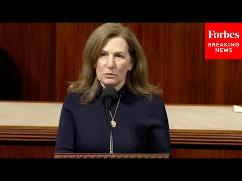 Kim Schrier Rips 'Extreme Republicans' For 'Doubling Down On Attacks On Women'